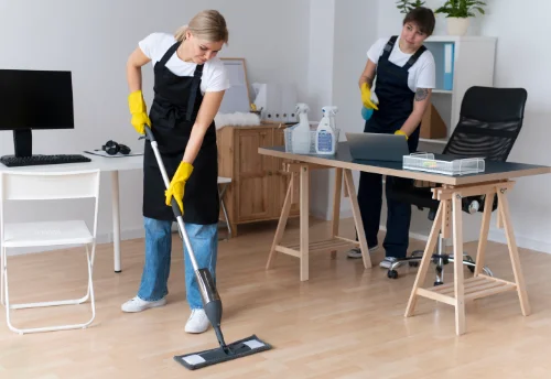 Nettoyage de bureau professionnel à Lacour